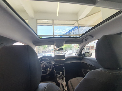 Imagen 17 de 19 de Peugeot 208 Active Pack Tiptronic 1.6