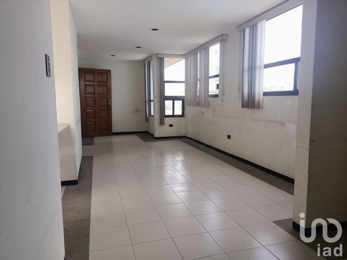 Venta Edificio 5 Ambientes Las Coloradas