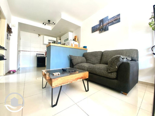 Imagen 11 de 20 de Monoambiente C/cochera En Venta - Impecable Estado