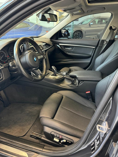 BMW Serie 3 3.0 330i Sedan Sport Line 252cv
