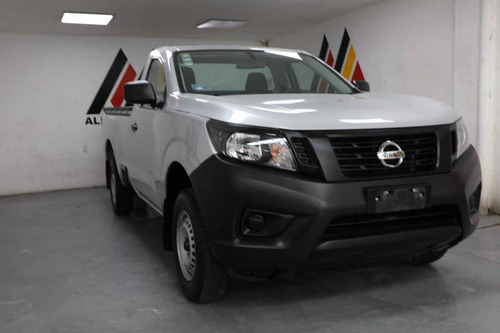 Imagen 1 de 13 de Nissan Pick Up Np300 2018 2p L4/2.4 Man