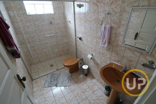 Imagem 13 de 15 de Casa Em Califórnia - Belo Horizonte, Mg - 8637