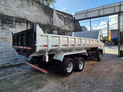 Vw 13180 2023 6x2 Caçamba Basculante 3/4 Truck Ñ Accelo 1316