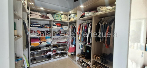 Se Vende Casa En Los Naranjos De El Cafetal