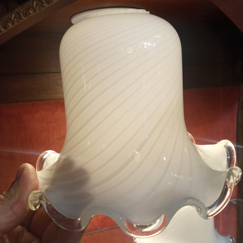 Par Tulipas Cristal De Murano X2 Pantallas Velador Lamparas Blanco Murano Blanco Espiralado (Usado)
