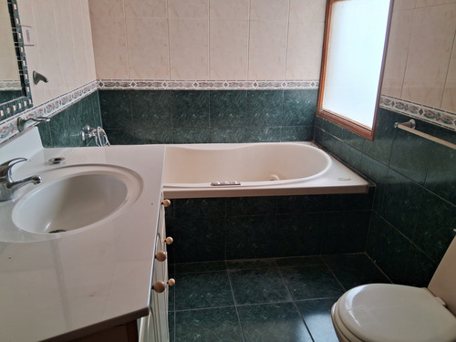 Venta De Casa En Avenida Gabriela Mistral