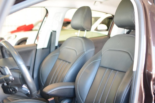 Peugeot 208 1.6 GRIFFE 16V FLEX 4P AUTOMÁTICO