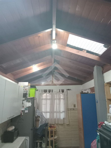 Casa En Venta De 5 Dorm. En Maipú Villa Los Heroes
