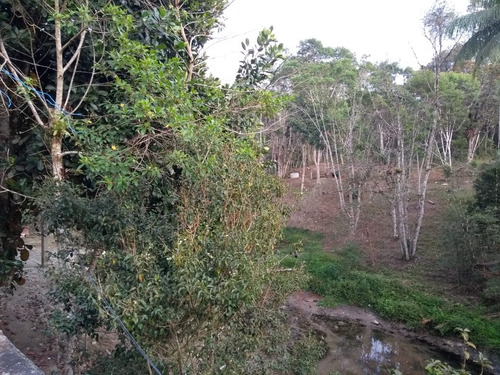 Belíssima Chácara De 5000m²