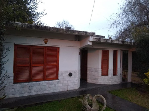 Venta Casa 3 Dormitorios C/jardín Y Patio - Barrio Villa Margarita - Capitan Bermudez