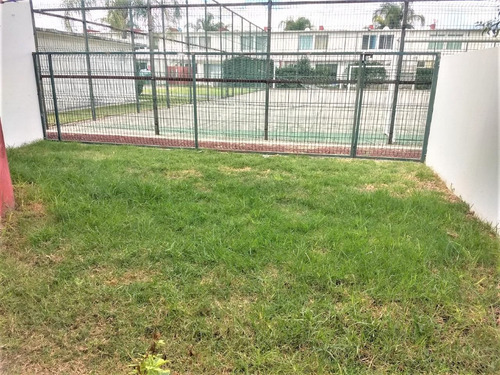 Imagen 8 de 14 de Renta Casa En Privada La Joya 3 Rec 3 Baños 2 Est Jardín