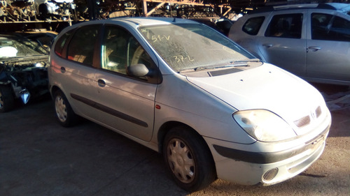 Sucata Renault Scenic 2005 / Somente Para Retirada De Peças
