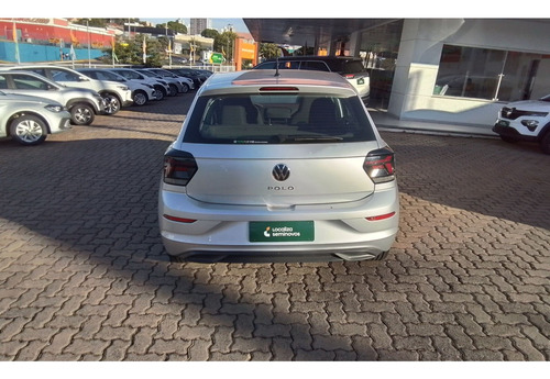 Volkswagen Polo 1.0 MPI MANUAL