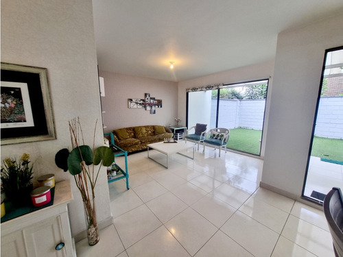 Venta De Casa En El Poblado Loma De Los Gonzalez Medellín