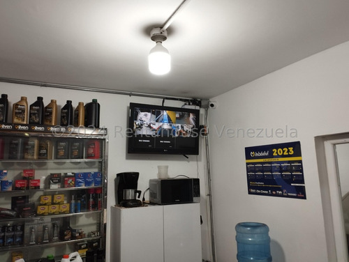 Estupendo Fondo De Comercio En Venta Taller Mecanico Con Excelente Ubicación Sabana Grande