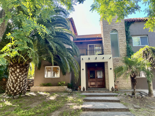 Casa En  Venta En Barrio San Agustin, Villanueva