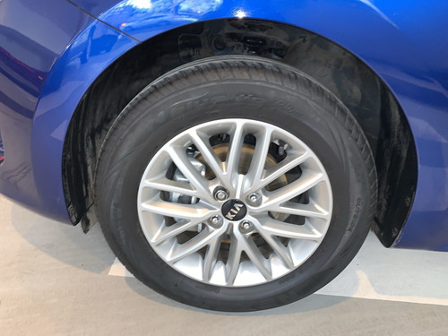 Imagen 13 de 15 de Kia Rio 2019 1.6 Sedan Lx Mt