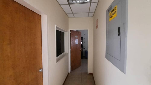 Imagen 10 de 12 de Se Vende Galpon 3.960m2 Guarenas