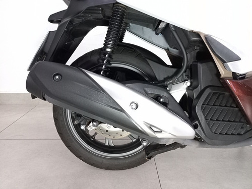 Imagem 7 de 10 de Honda Pcx 150 Dlx Abs 2021