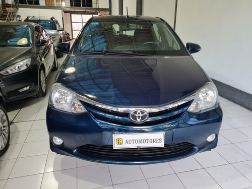 Imagen 3 de 8 de Toyota Etios 1.5 5ptas Xls 2016