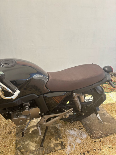 Motocicleta Tipo Cafe Racer Único Dueño