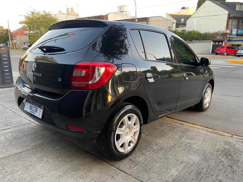 Imagen 10 de 17 de Renault Sandero 2017 1.6 Expression 90cv Nac