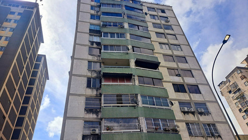 Venta . Apartamento.   El Marques.  Caracas 156623
