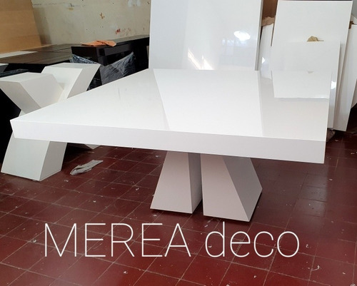 Mesa Sofi Laqueada Pulida Efecto Cristal 1.30 X 1.30 Mts.