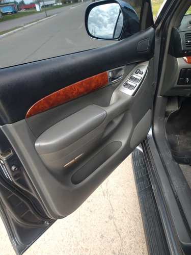 Toyota Land Cruiser 3.0 Prado At