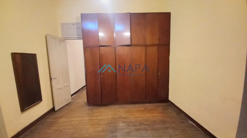 Casa En Venta 3 Dormitorios, Tres Cruces
