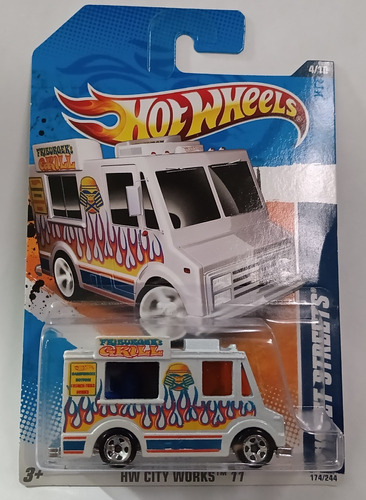 2011 Hot Wheels Sweet Streets Hw City Works 884ghm