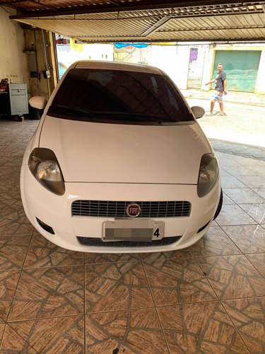 Fiat Punto 1.4 Itália Flex 5p 2012
