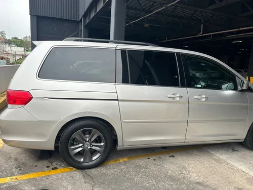 Honda Odyssey 3.5 Touring Minivan Cd Qc Dvd At