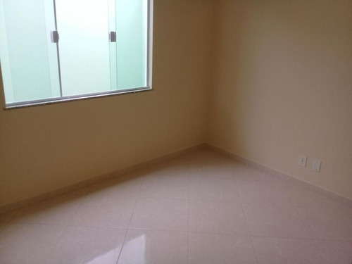 Apartamento Em Jardim Atlântico Leste (itaipuaçu), Maricá/rj De 50m² 2 Quartos À Venda Por R$ 185.000,00 - Ap623960
