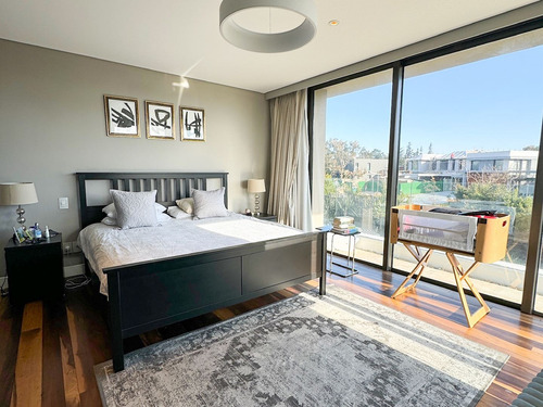 Venta Casa San Nicolas 4 Dormitorios En Suite