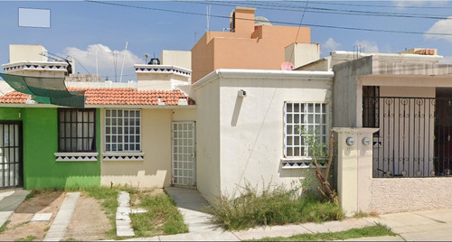 Sk18 - Casa En Venta En Hacienda Del Moral, Real De Haciendas, 20196 Aguascalientes, (remate Bancario)