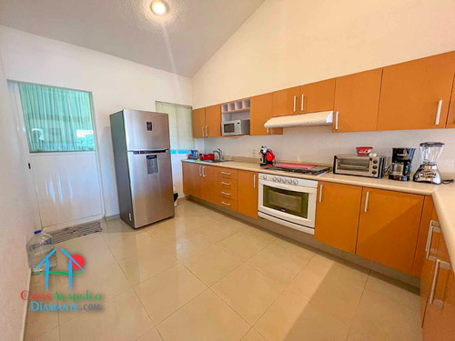 Cad Diamante Lakes Zafiro 327. Terraza Con Vista A La Alberca Y Jardines