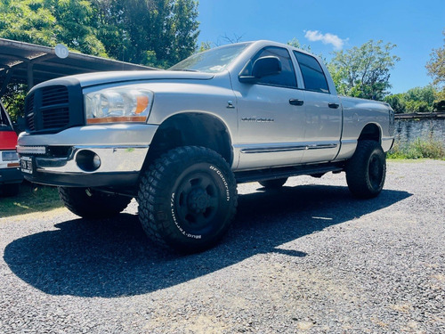 Imagen 8 de 12 de Dodge Ram