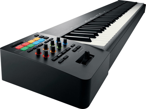 Controlador Roland A-88Mk2