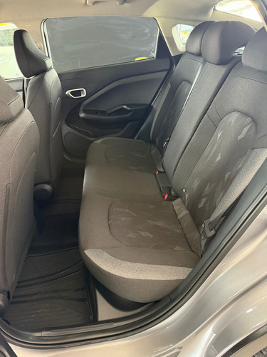 Kia K3 1.6 L Sedan At