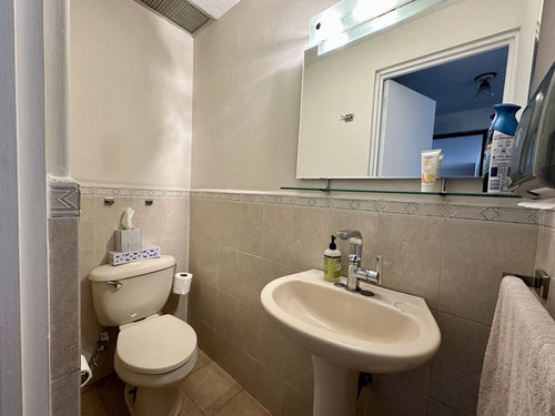 Casa En Los Alpes: Espacios Versátiles, Ubicación Perfecta Y Potencial Ilimitado