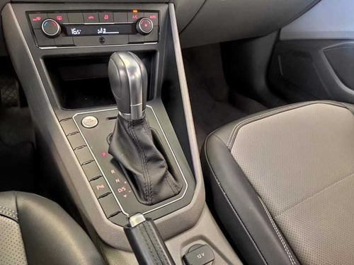 Volkswagen Virtus 1.0 200 Tsi Highline Automático