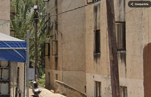 Casa En Remate Bancario Loma Apazulco Sur, Loma Dorada Delegación C, Tonalá, Jal. Clv1