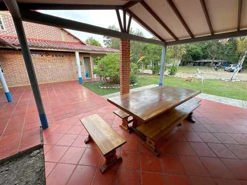 Finca En La Vereda La Llanerita