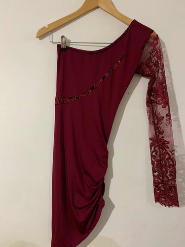 Vestido Vinotinto Con Encaje De Dama, Talla S