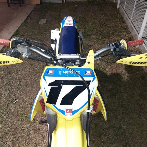 Suzuki Rmz