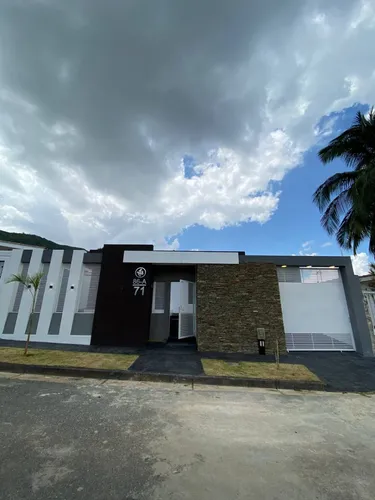 Casa En Venta, Urb.trigal Sur. L.m