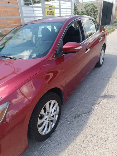 Nissan Sentra 1.8 Advance Cvt