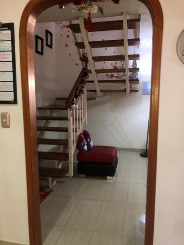 Imagen 5 de 10 de Quinta Campo Alegre Guatire