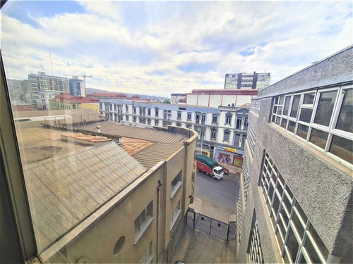Galpón Hormigón | Todo Un Piso | 367 M2 | Detrás Universida